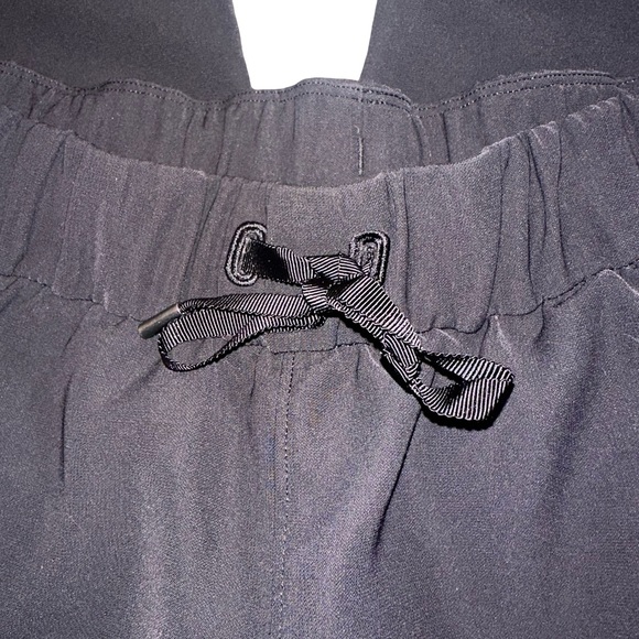 Lululemon On the Fly Pant Woven 28" Joggers Track Pants Women's Size 2 - Picture 5 of 9